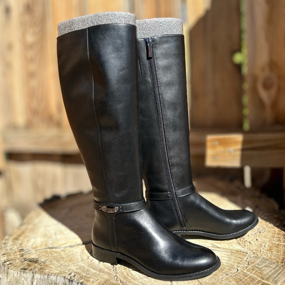 MICHAEL KORS Women's Black Leather Finley Boot